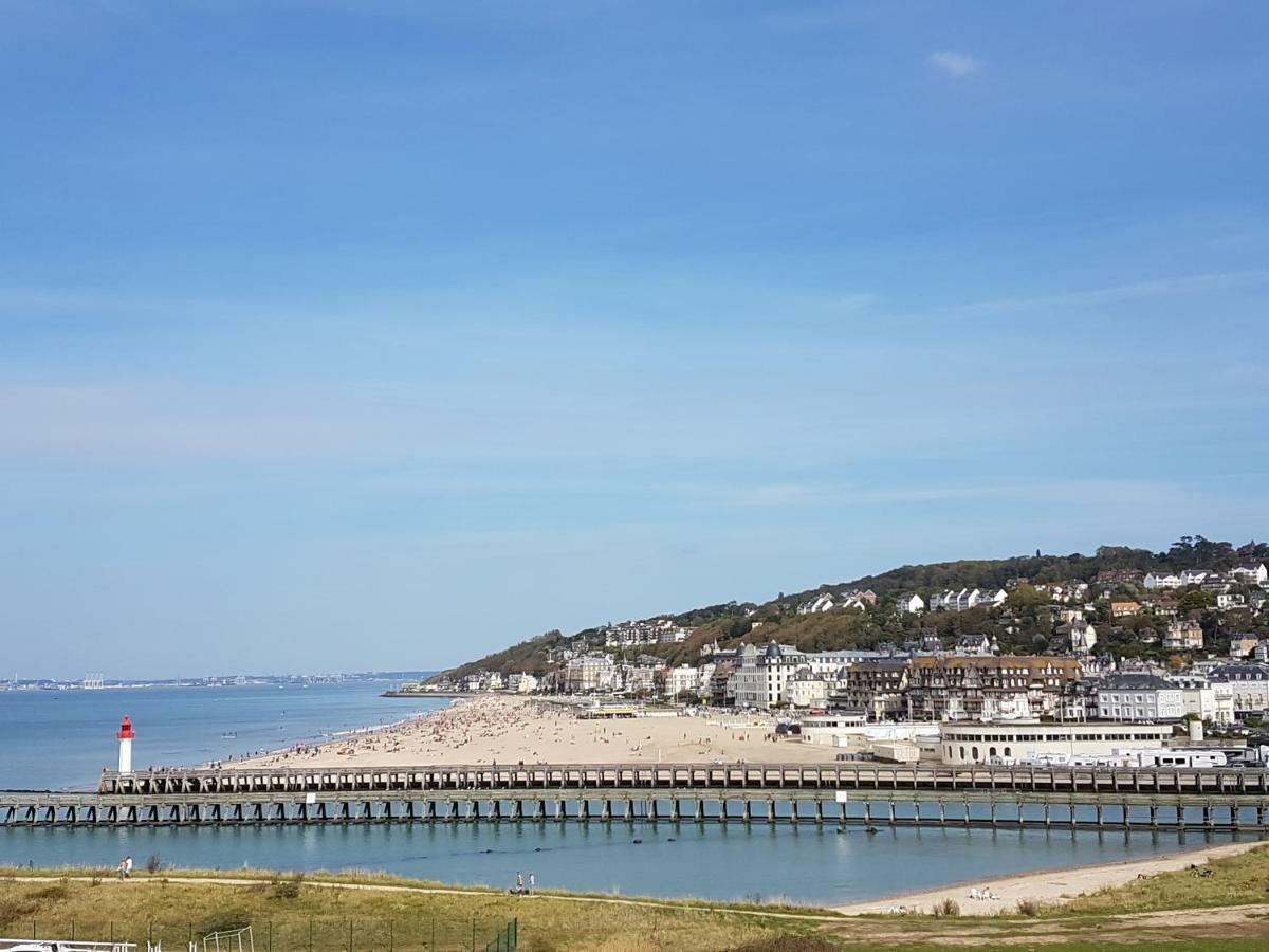 Appartement De Charme Vue Mer Deauville Luaran gambar
