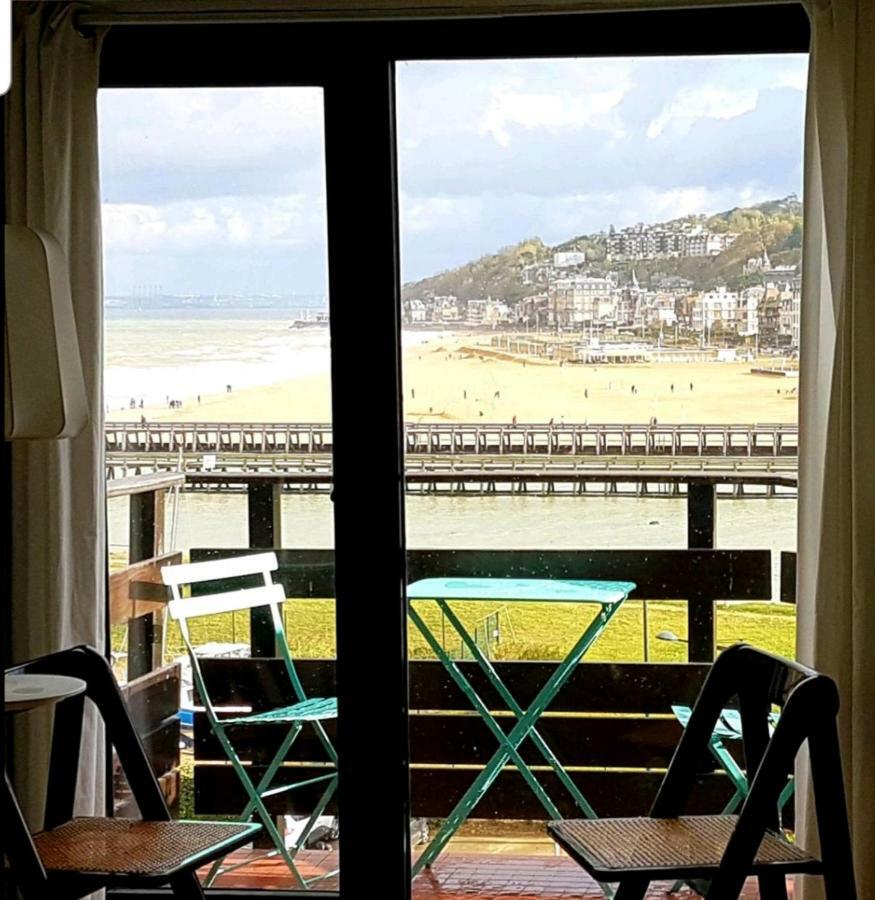 Appartement De Charme Vue Mer Deauville Luaran gambar